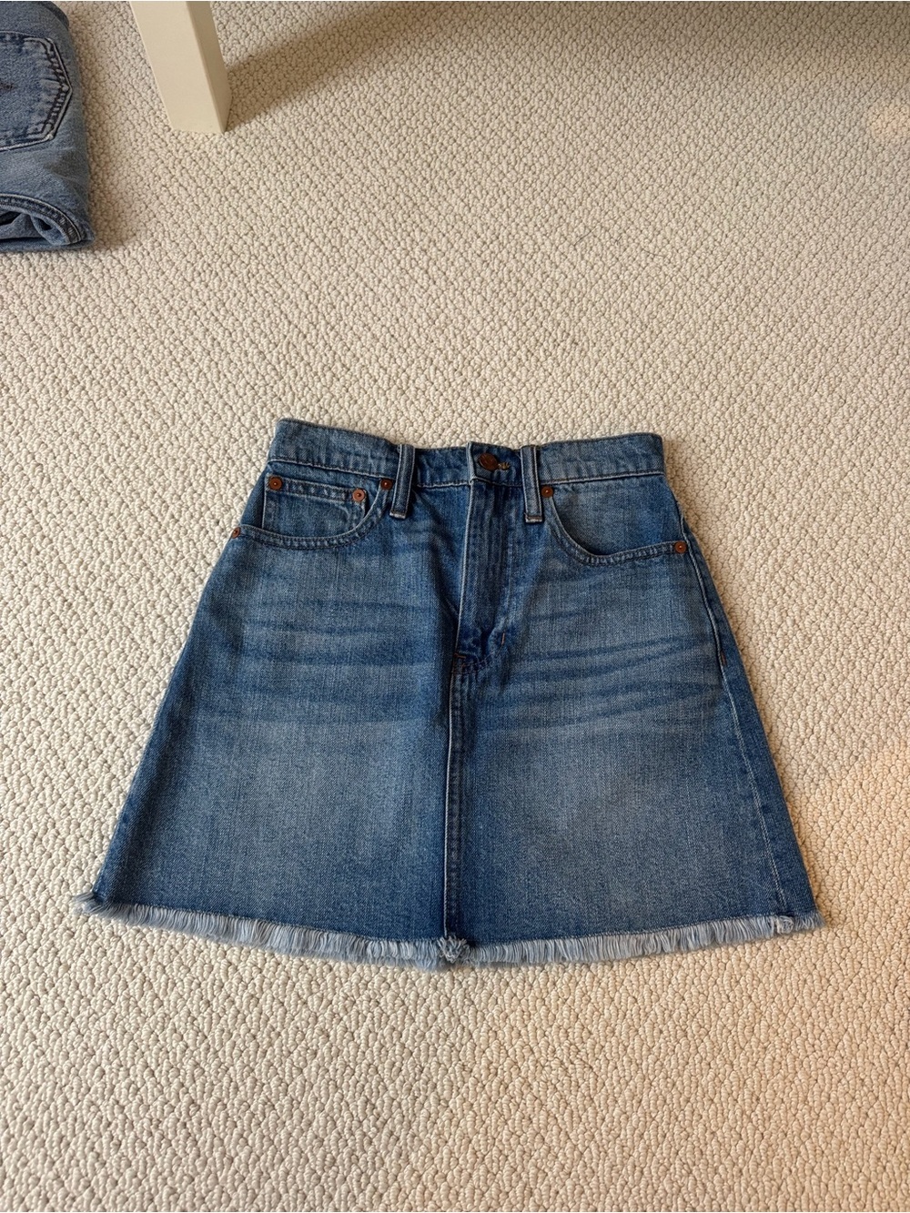 Madewell Denim Mini Skirt Blue size 24